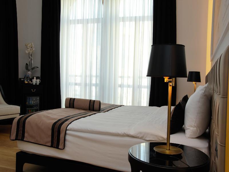 Lush Hotel Taksim - Special Category อิสตันบูล ภายนอก รูปภาพ