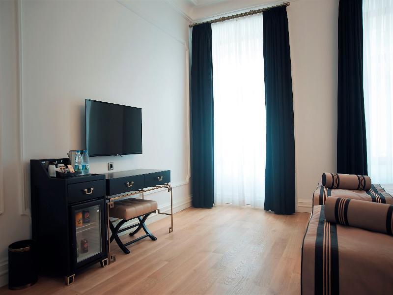 Lush Hotel Taksim - Special Category อิสตันบูล ภายนอก รูปภาพ